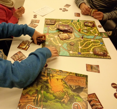 http://www.jugamostodos.org/images/stories/Juegos/JuegosEspana/GalileoNenos/Taller_5.JPG