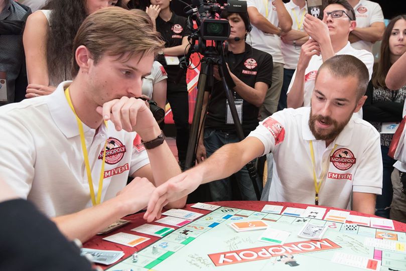 http://www.jugamostodos.org/images/stories/NoticiasMundo/2015/mundial%20monopoly%20-%2001.jpg